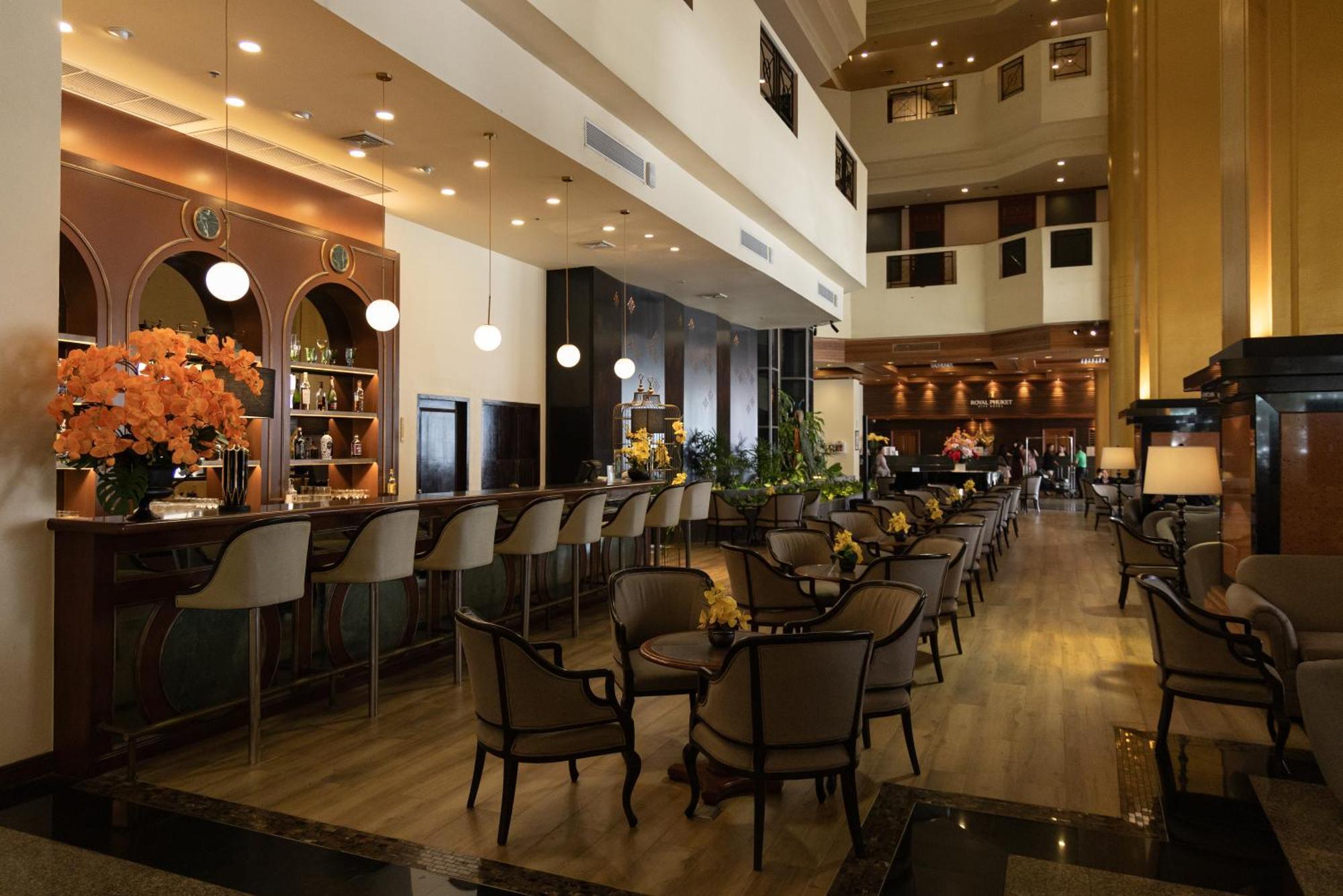 فندق رويال فوكيت سيتي Phuket المظهر الخارجي الصورة The lobby bar