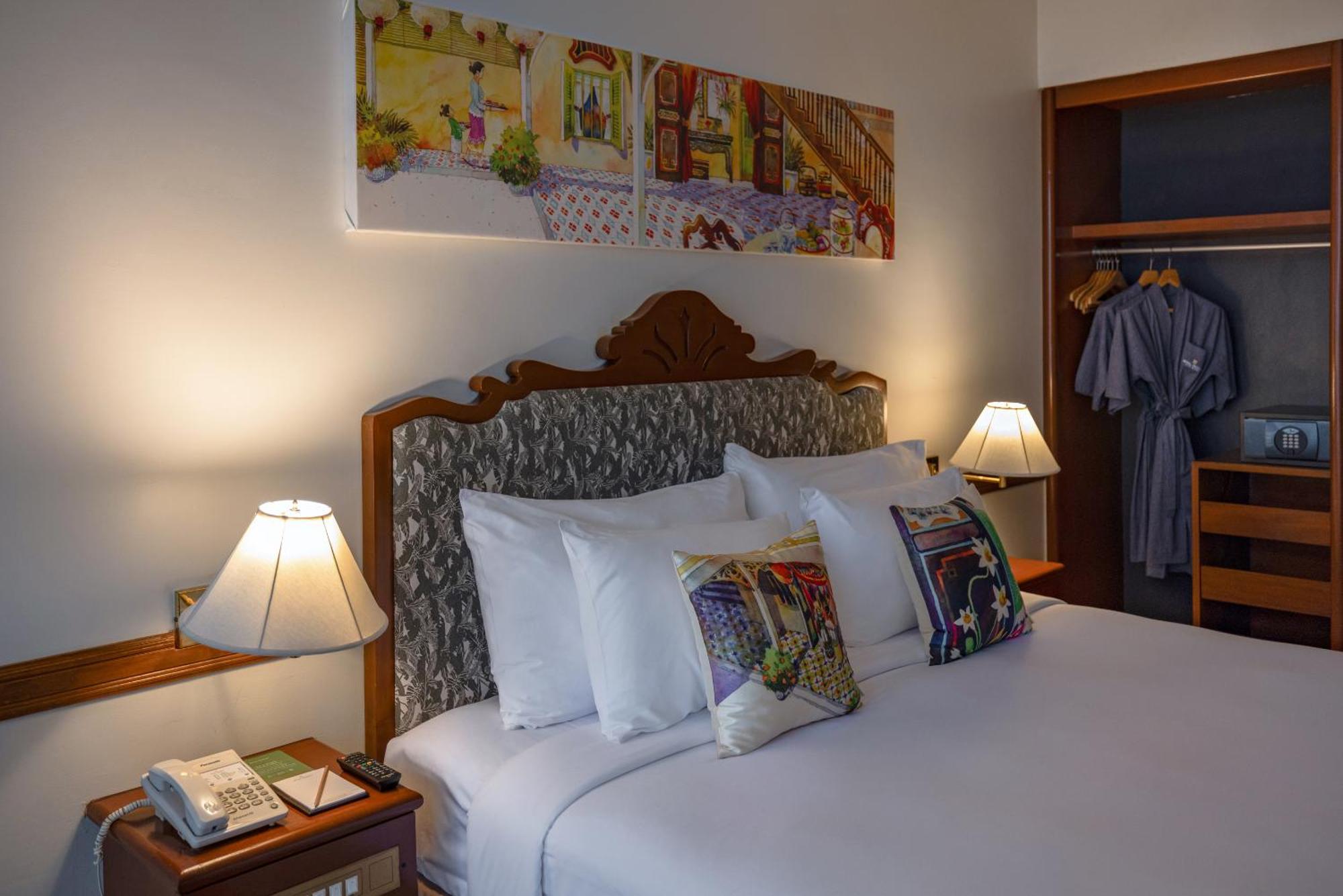 فندق رويال فوكيت سيتي Phuket المظهر الخارجي الصورة A bedroom at the hotel