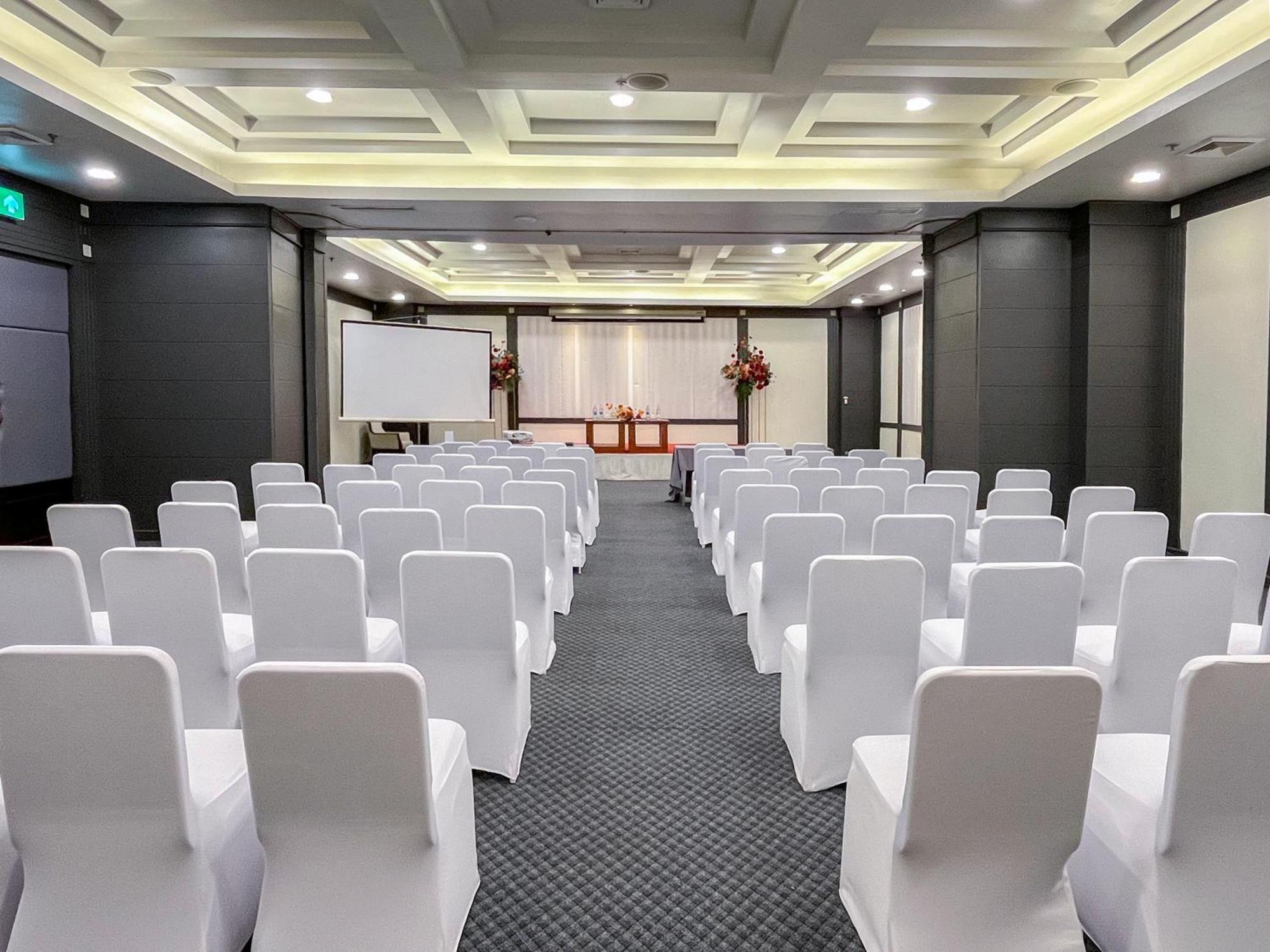 فندق رويال فوكيت سيتي Phuket المظهر الخارجي الصورة The ballroom